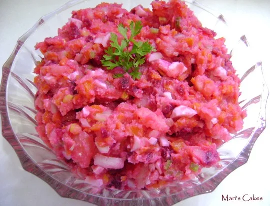Ensalada Rusa Rosada de Crystal | Mari's Cakes